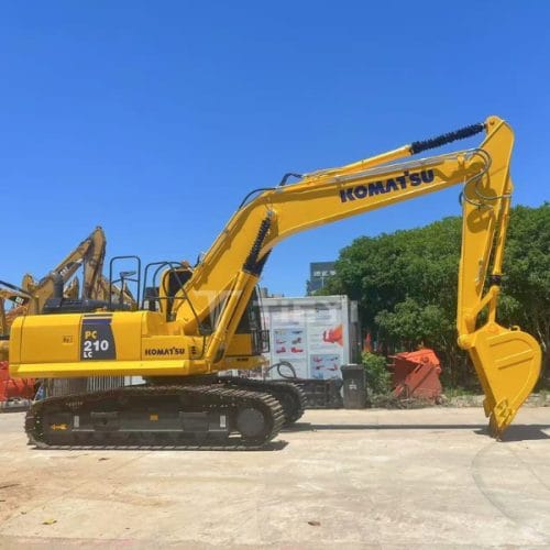 Komatsu PC210LC Excavator